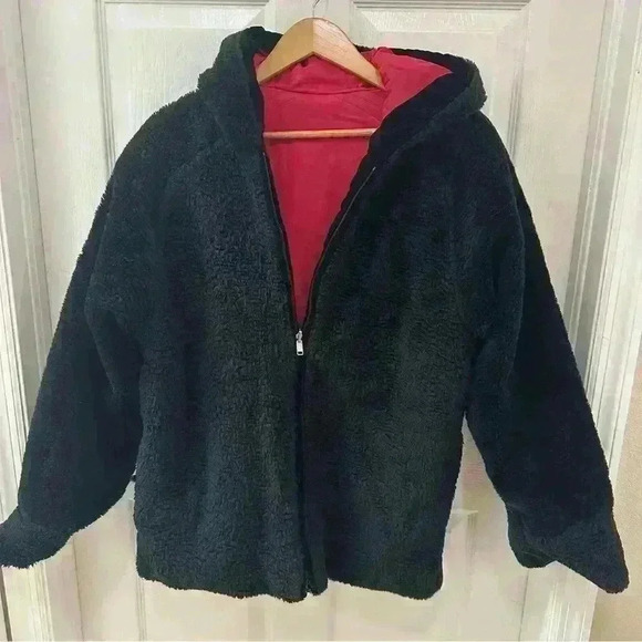 Obermeyer Anastasia Women's Reversible Ski Jacket Red and Black Fleece size 6 - Picture 10 of 11